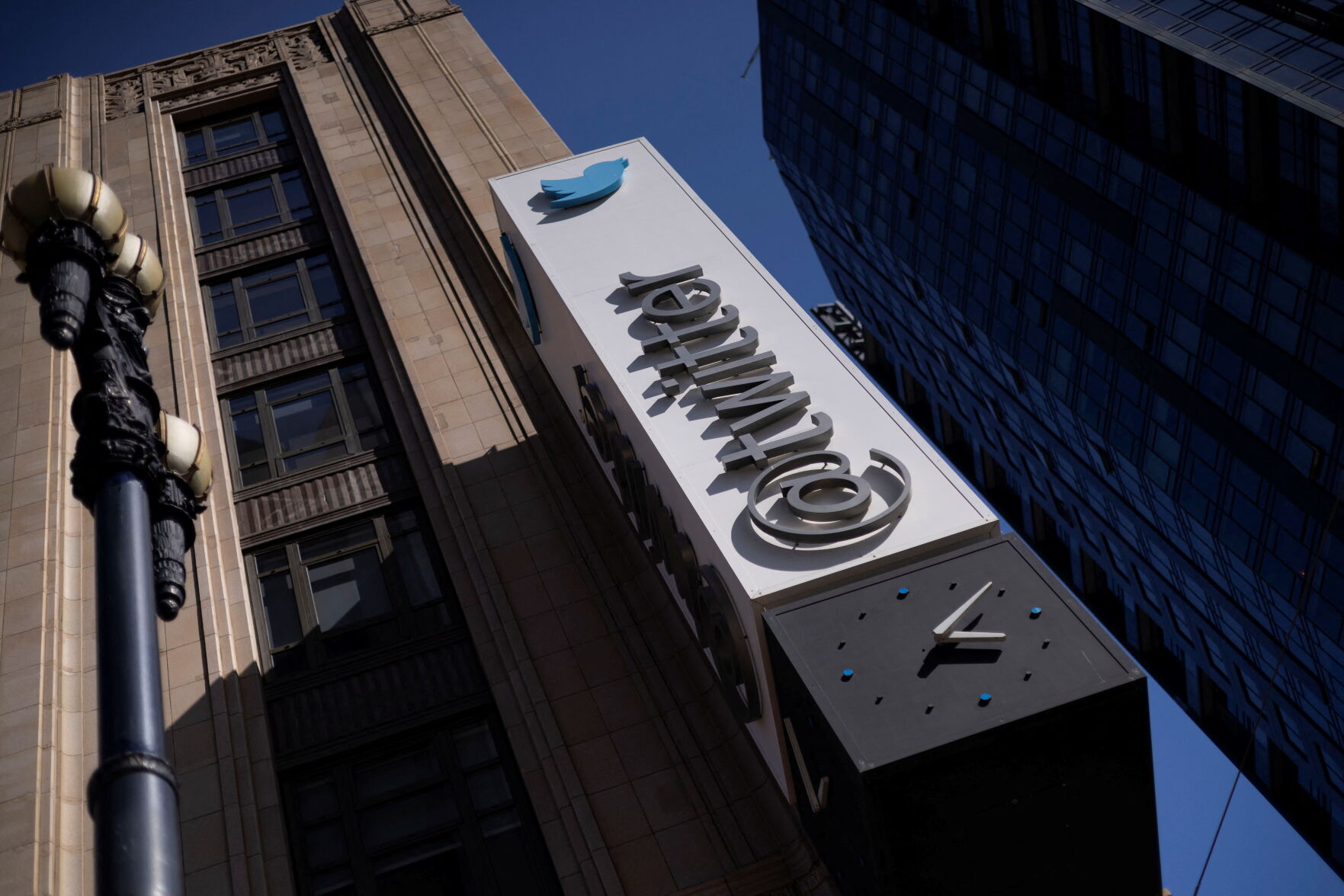 Twitter, in possibly last quarterly report, sees user growth